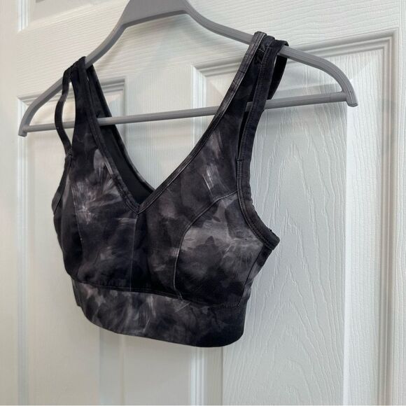 All in Motion tie dye V Neck Light Support Sports Bra size XS - Picture 3 of 8